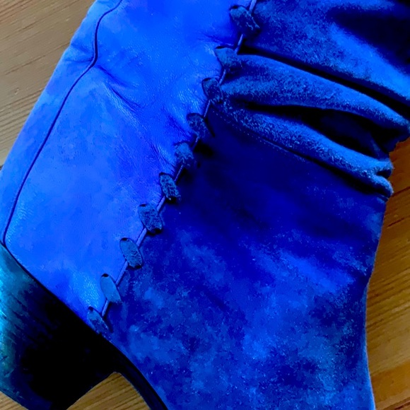 Unique Super Soft Eighties Boots - Picture 8 of 9